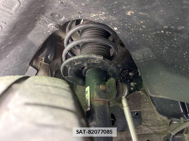 Suzuki SWIFT 2022-07 7729445-19