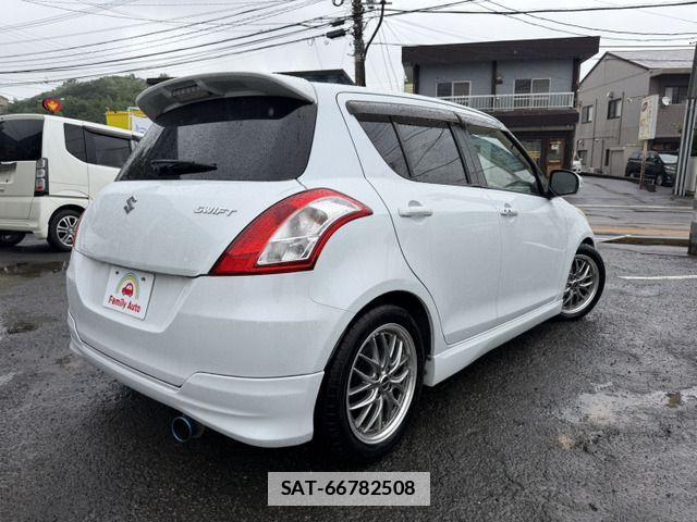 Suzuki SWIFT 2012-03 7729480-14