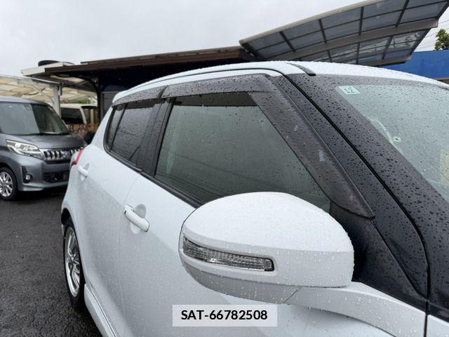 Suzuki SWIFT 2012-03 7729480-6
