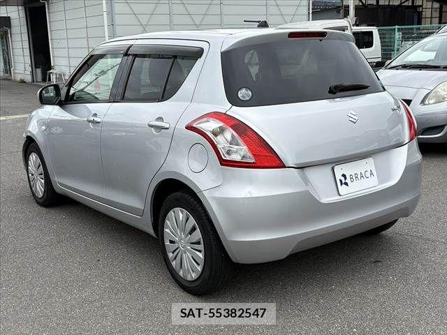Suzuki SWIFT 2013-10 7729492-12