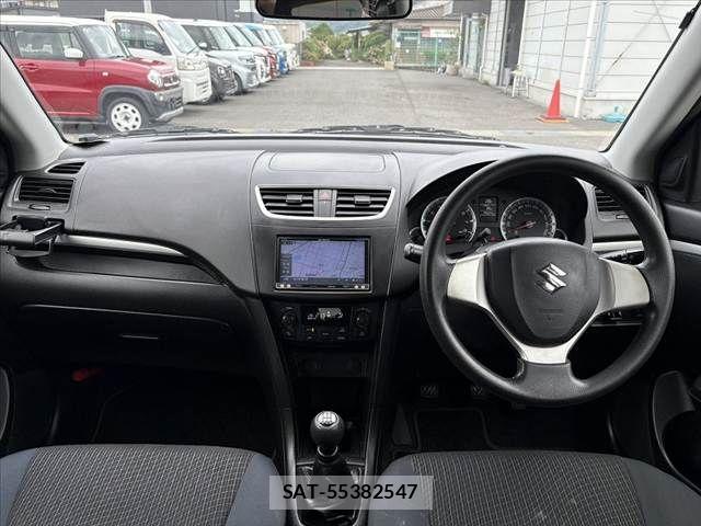 Suzuki SWIFT 2013-10 7729492-1
