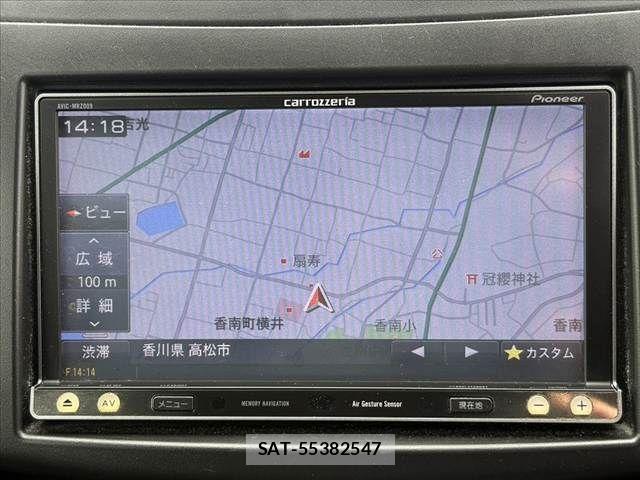 Suzuki SWIFT 2013-10 7729492-21