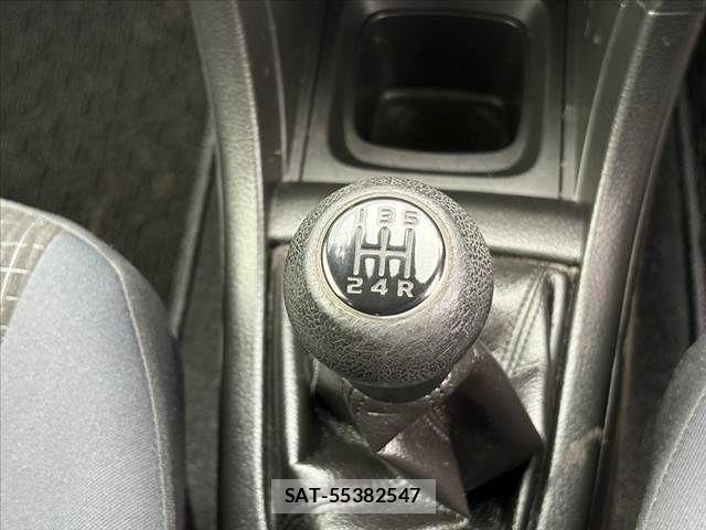 Suzuki SWIFT 2013-10 7729492-24