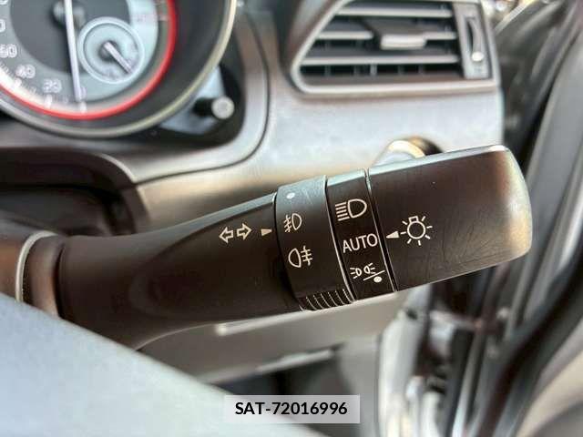 Suzuki SWIFT 2021-11 7729441-13