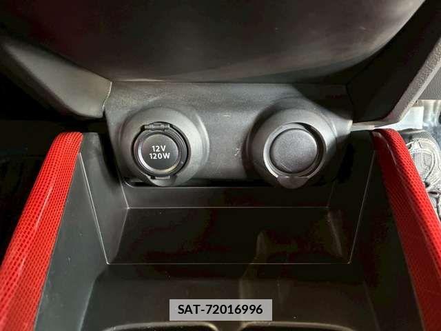 Suzuki SWIFT 2021-11 7729441-17