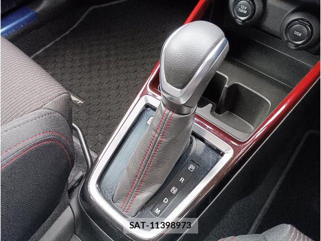 Suzuki SWIFT 2019-06 7729456-16