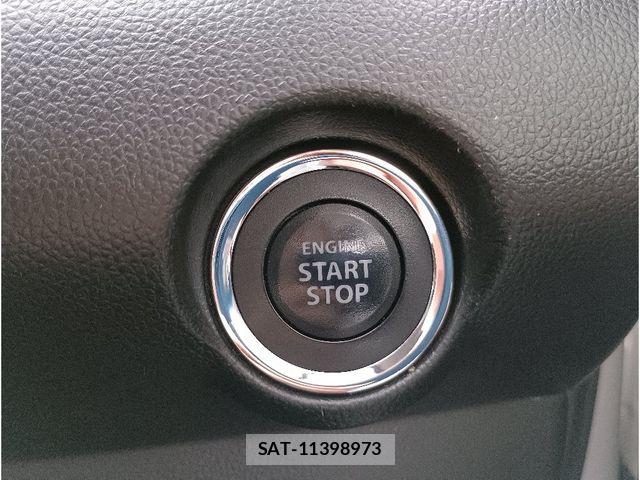 Suzuki SWIFT 2019-06 7729456-24