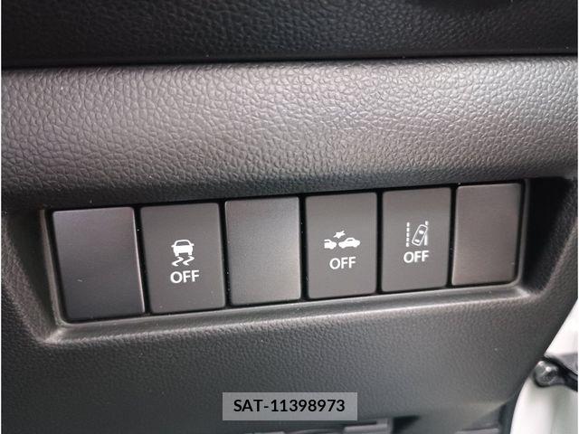 Suzuki SWIFT 2019-06 7729456-25