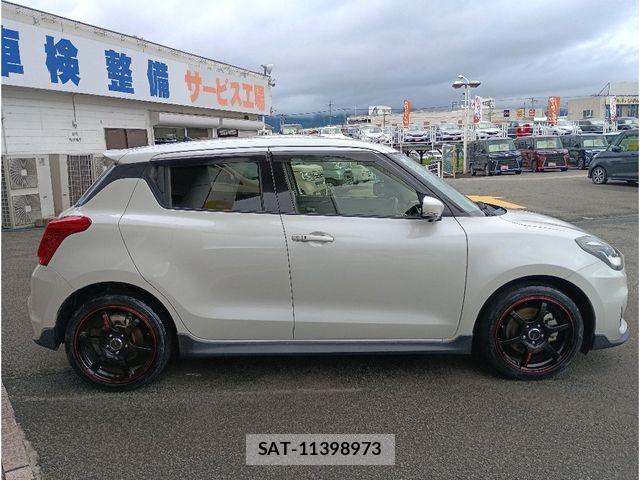 Suzuki SWIFT 2019-06 7729456-3