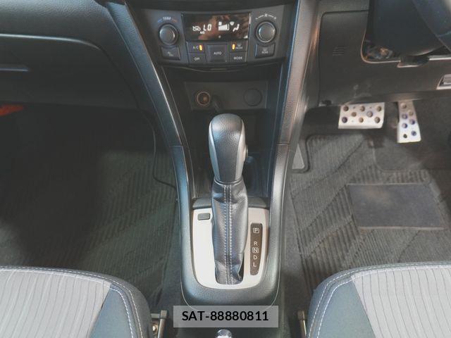 Suzuki SWIFT 2012-04 7729491-19