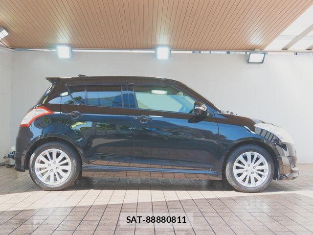 Suzuki SWIFT 2012-04 7729491-6