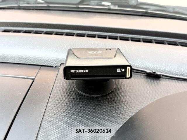 Suzuki SWIFT 2011-07 7729489-19