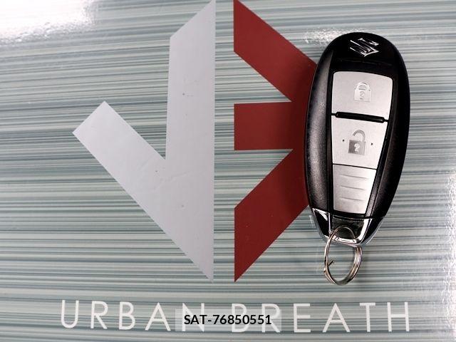 Suzuki SWIFT 2016-08 7729476-23
