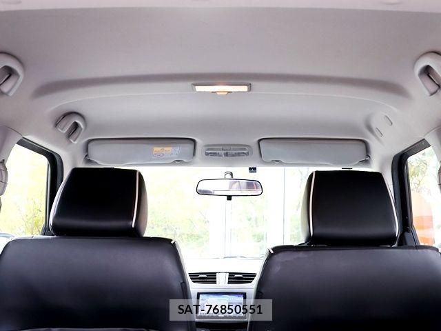 Suzuki SWIFT 2016-08 7729476-27