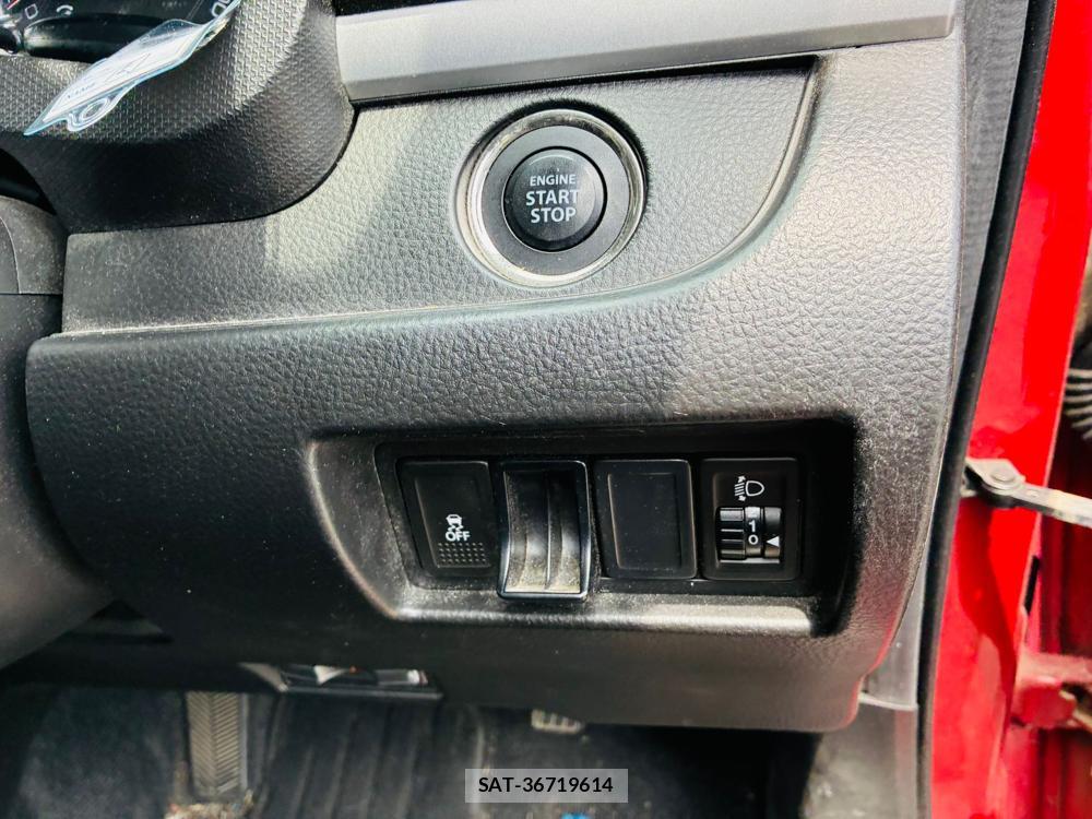 Suzuki SWIFT 2015-06 7330458-16