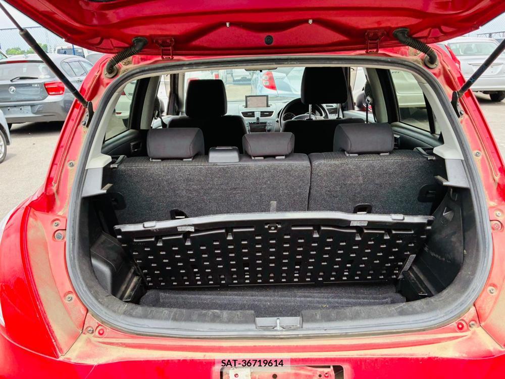 Suzuki SWIFT 2015-06 7330458-25