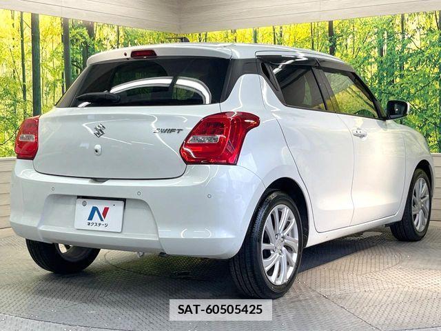 Suzuki SWIFT 2023-07 7729463-16