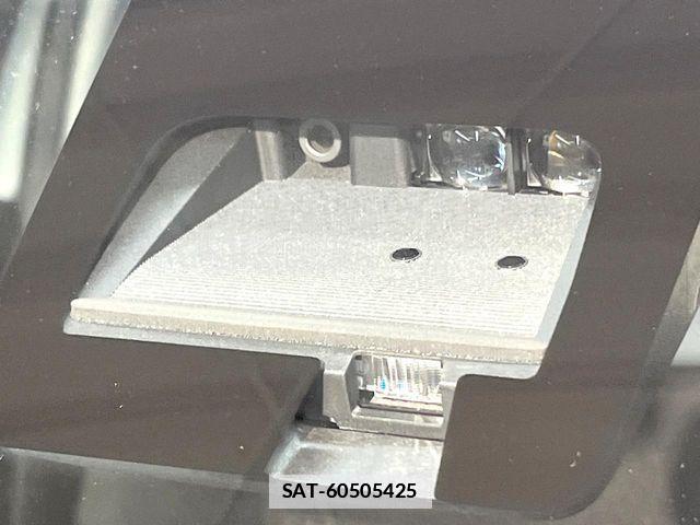 Suzuki SWIFT 2023-07 7729463-2