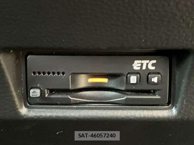 Suzuki SWIFT 2014-03 7729466-11