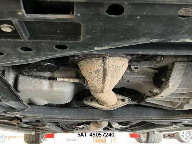 Suzuki SWIFT 2014-03 7729466-1