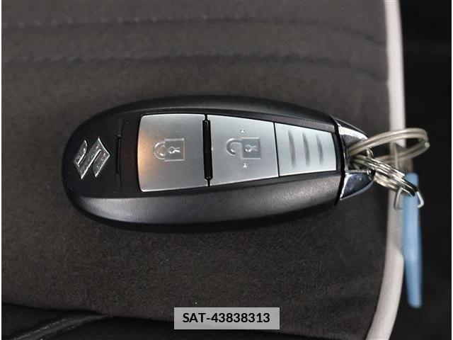 Suzuki SWIFT 2015-05 7729467-16
