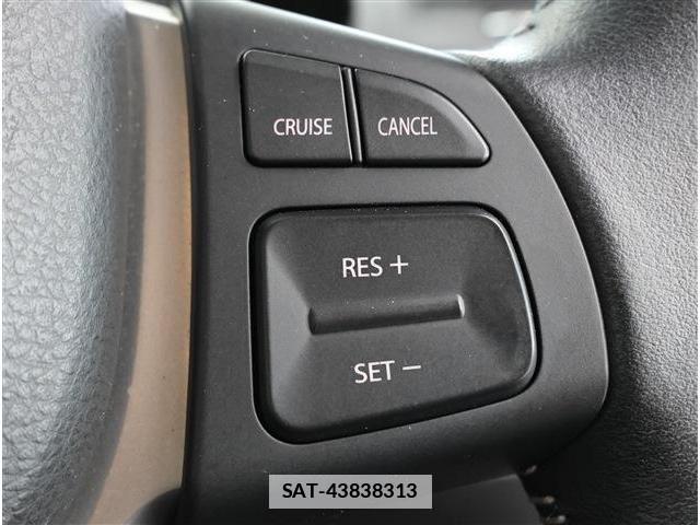 Suzuki SWIFT 2015-05 7729467-27