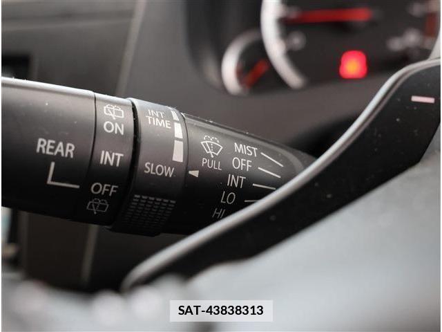 Suzuki SWIFT 2015-05 7729467-28