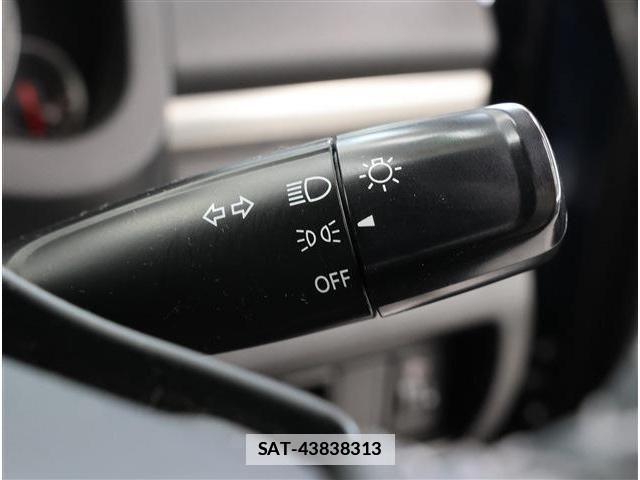 Suzuki SWIFT 2015-05 7729467-29