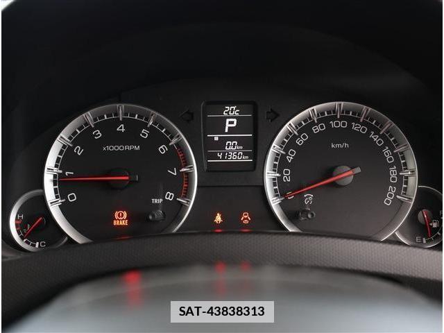 Suzuki SWIFT 2015-05 7729467-6