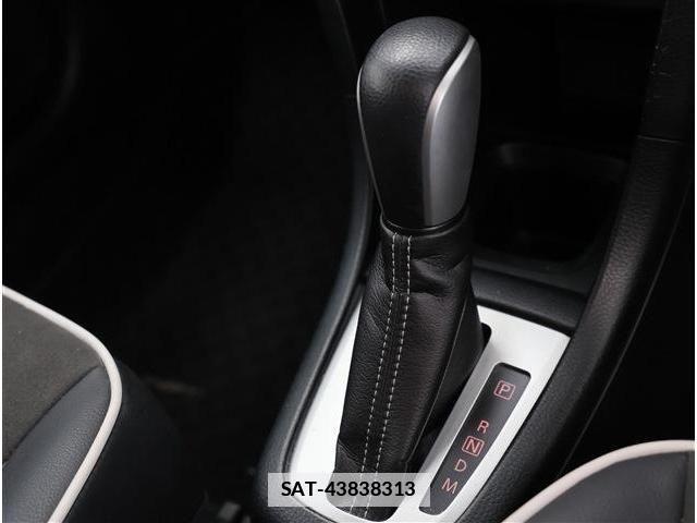 Suzuki SWIFT 2015-05 7729467-8