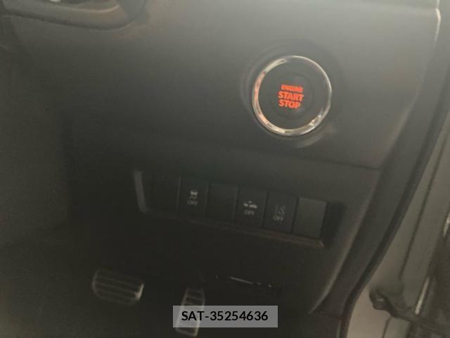 Suzuki SWIFT 2019-11 7729458-16