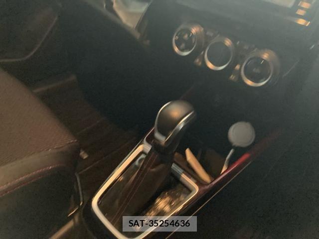 Suzuki SWIFT 2019-11 7729458-20