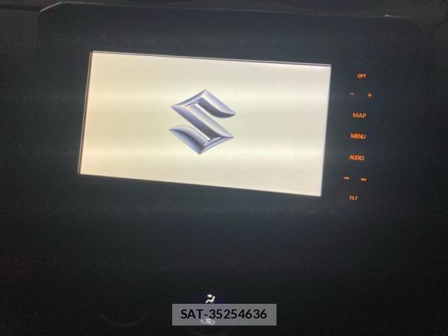 Suzuki SWIFT 2019-11 7729458-21