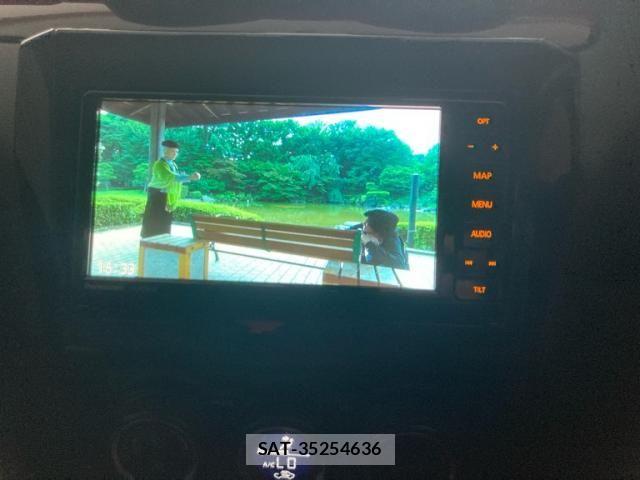 Suzuki SWIFT 2019-11 7729458-24