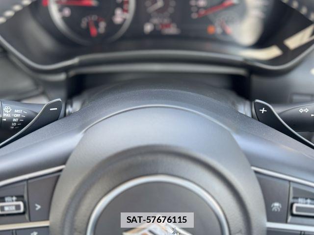 Suzuki SWIFT 2024-10 7729446-11