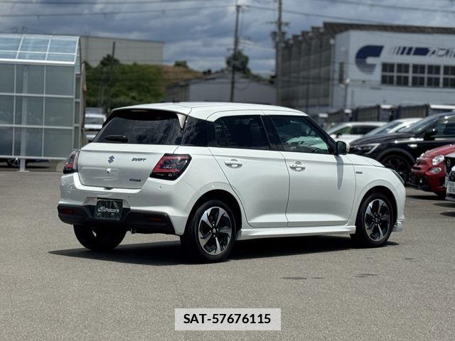 Suzuki SWIFT 2024-10 7729446-22