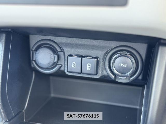 Suzuki SWIFT 2024-10 7729446-7