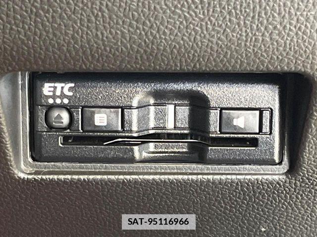 Suzuki SWIFT 2023-07 7729436-4