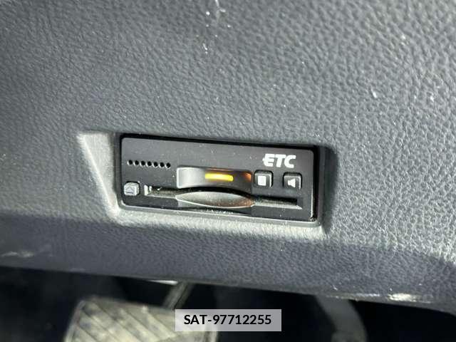 Suzuki SWIFT 2015-07 7729475-16