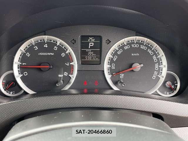 Suzuki SWIFT 2010-10 7729494-5