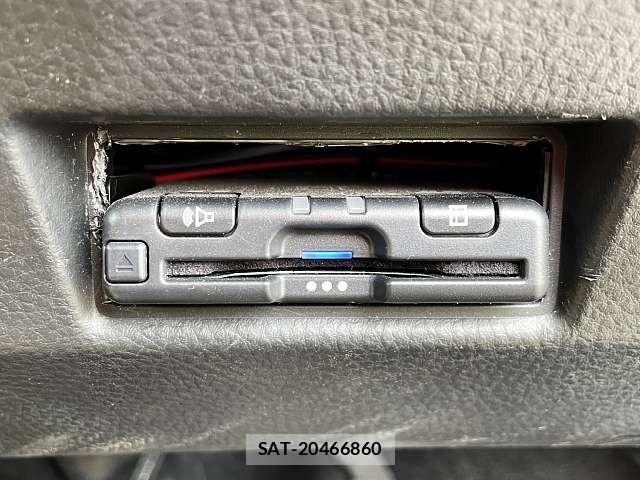 Suzuki SWIFT 2010-10 7729494-6