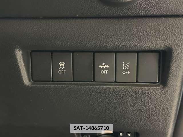Suzuki SWIFT 2018-06 7789615-14