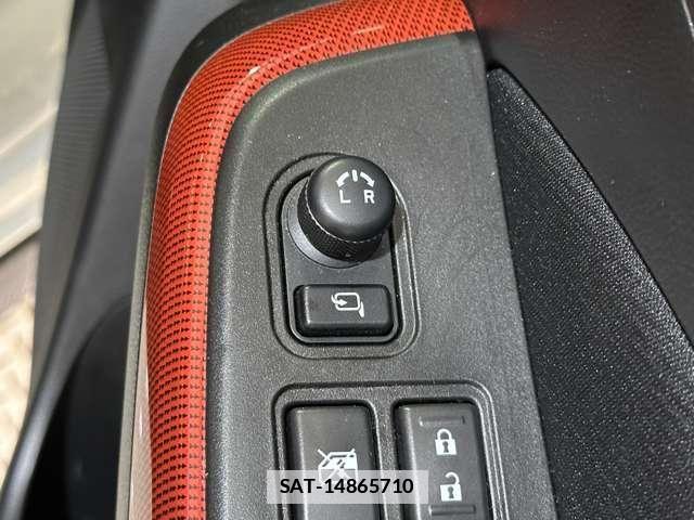 Suzuki SWIFT 2018-06 7789615-16