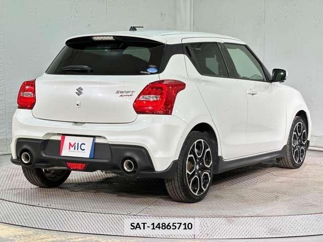 Suzuki SWIFT 2018-06 7789615-4