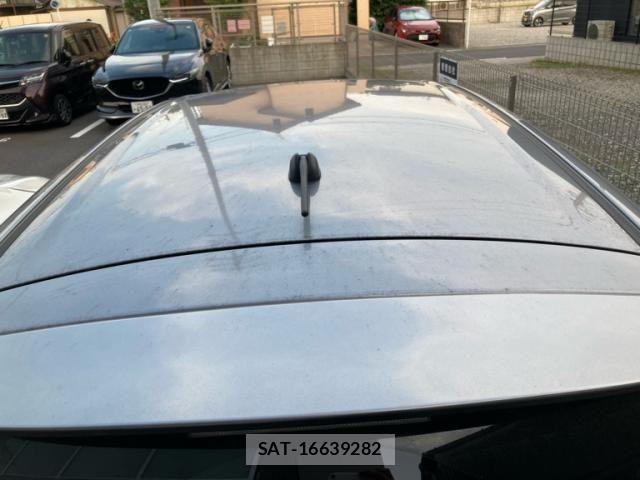 Suzuki SWIFT 2022-06 7789614-9