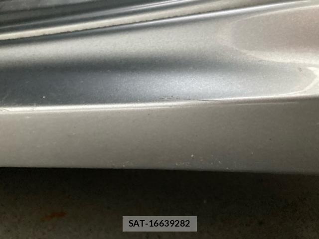 Suzuki SWIFT 2022-06 7789614-24