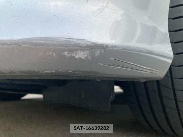 Suzuki SWIFT 2022-06 7789614-27