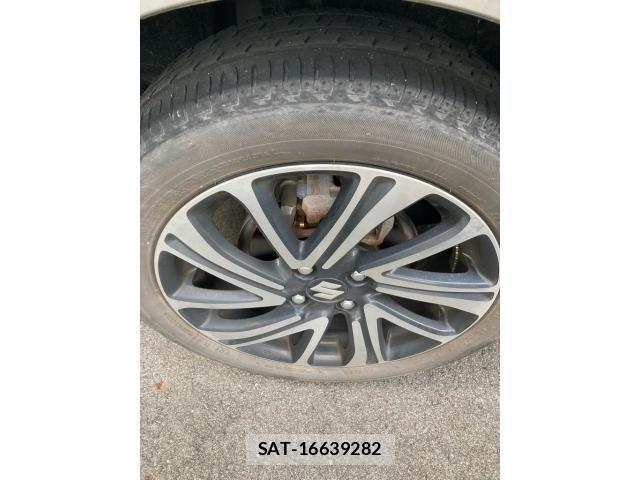 Suzuki SWIFT 2022-06 7789614-5