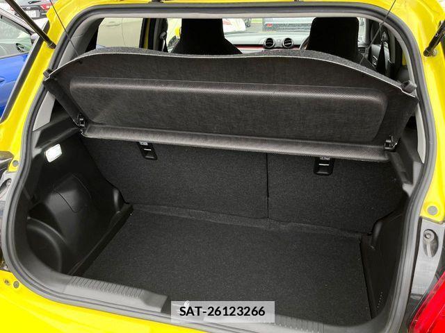 Suzuki SWIFT 2023-12 7789625-9