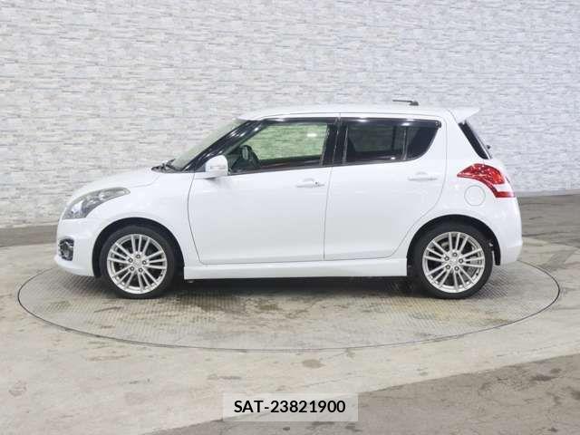 Suzuki SWIFT 2013-04 7879804-11